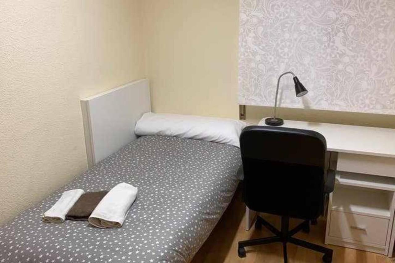 Residencia 12 Octubre Bed and breakfast *