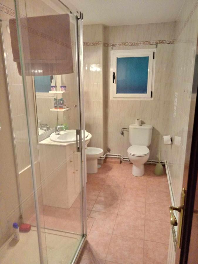 Residencia 12 Octubre Bed and breakfast
