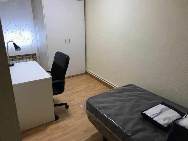 Residencia 12 Octubre Bed and breakfast