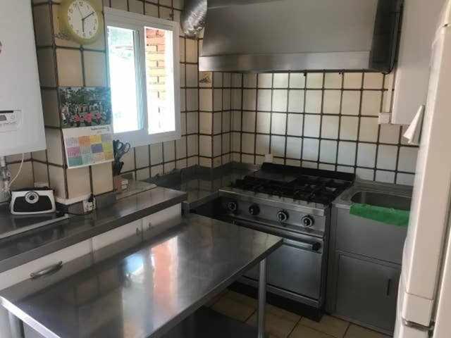 Residencia 12 Octubre Bed and breakfast Madrid