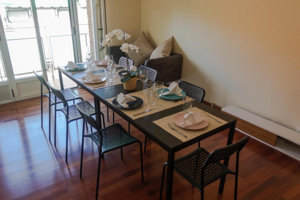 Residencia 12 Octubre Bed and breakfast