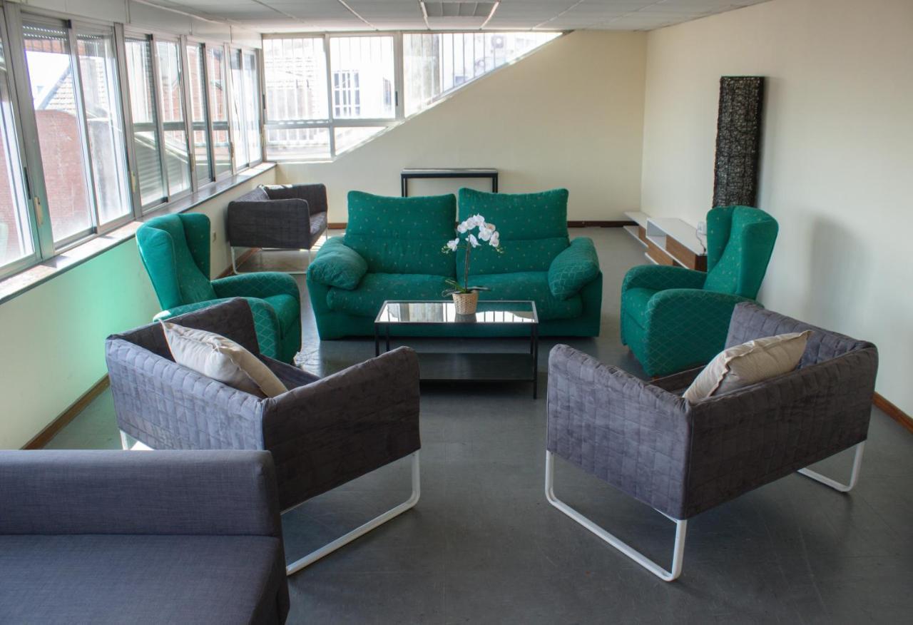 Residencia 12 Octubre Bed and breakfast